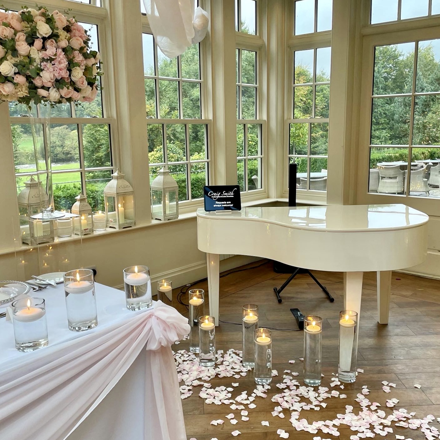 Craig Smith Wedding Pianist playing Piano for a Mitton Hall Wedding Ceremony