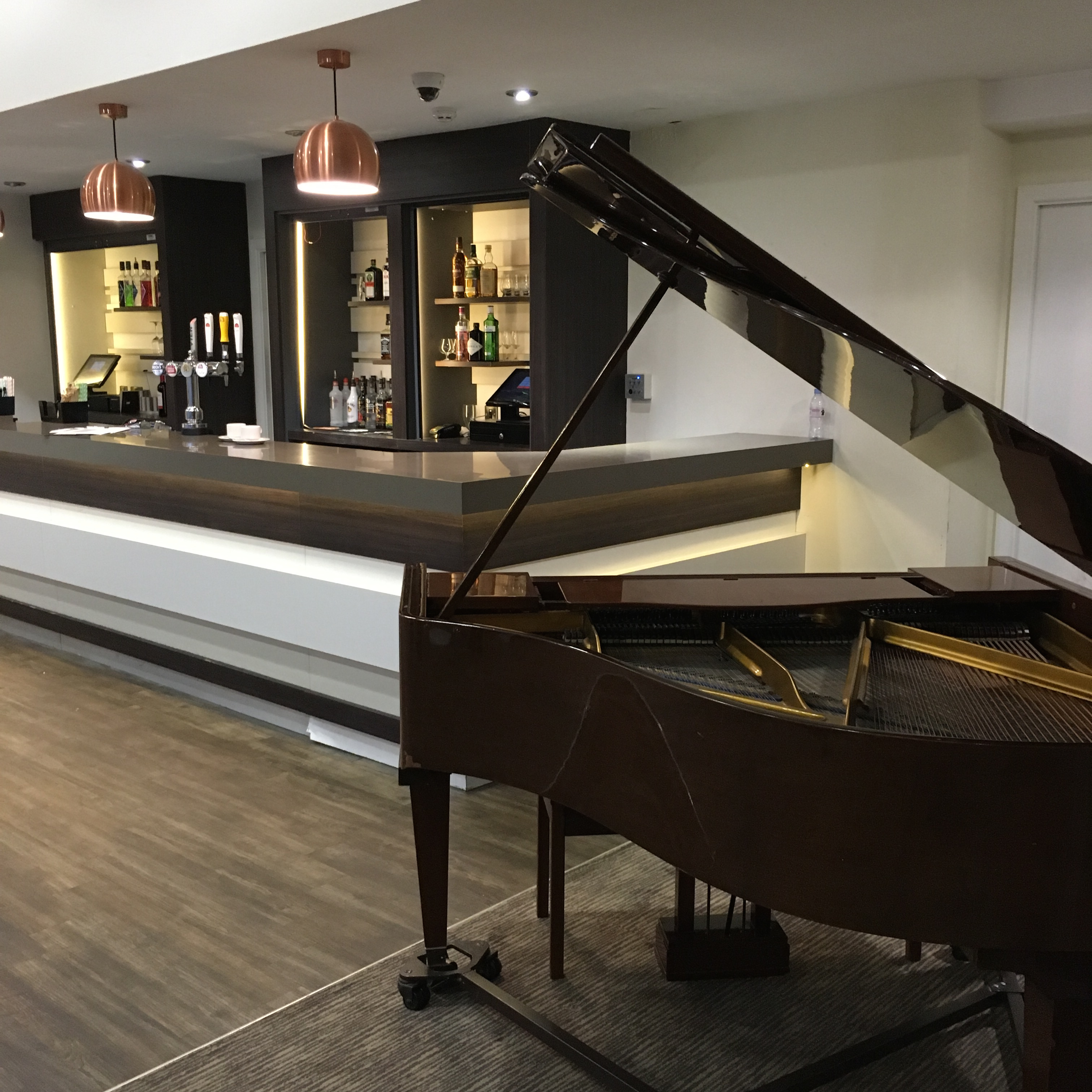Samlesbury Hotel wedding piano for drinks reception piano entertainment